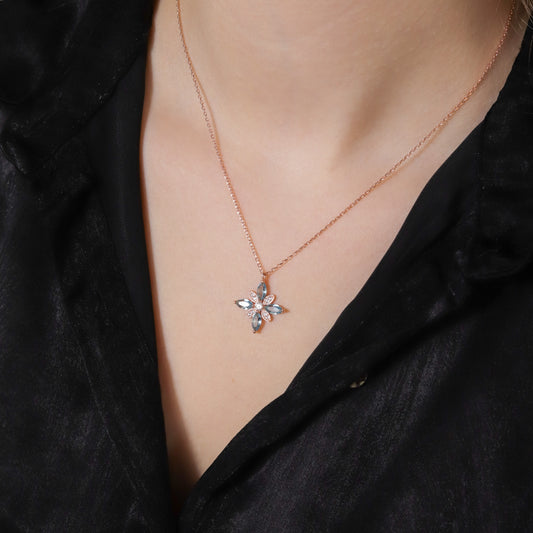 925 Ayar Gümüş Akuamarin Taşlı Orkide Kolye