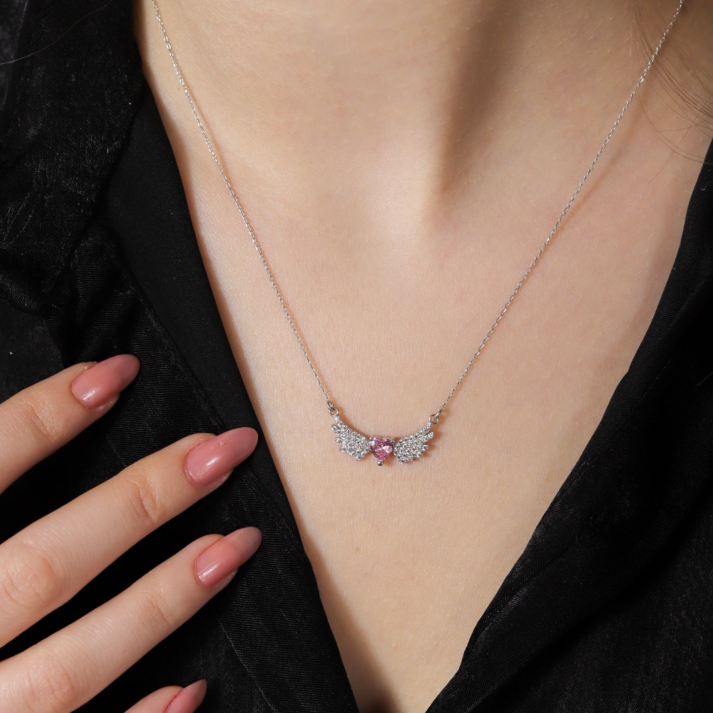 925 Ayar Gümüş Pembe Taşlı Melek Kanadı Kolye